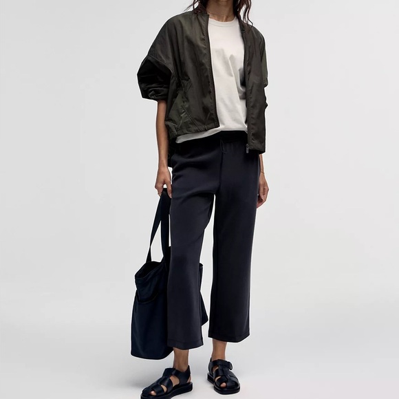 lululemon athletica Pants - NNT Lululemon Softstreme High-Rise Straight Leg  Dark Gray  Pants Size 8.